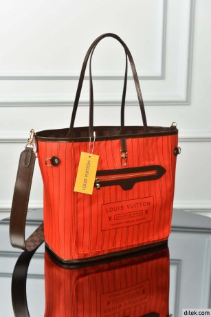 Louis Vuitton Neverfull Bandoulière Inside Out MM