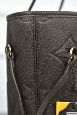 Louis Vuitton Neverfull Monogram MM