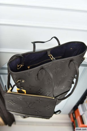 Louis Vuitton Neverfull Monogram MM