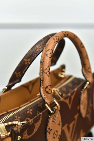 Louis Vuitton Onthego East West