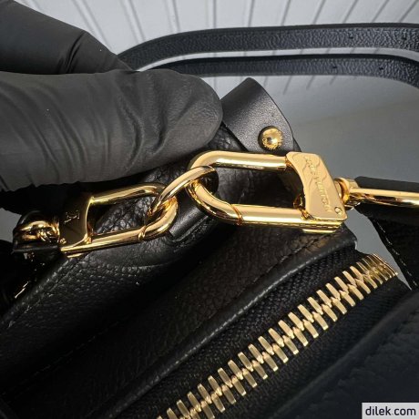 Louis Vuitton Onthego East West