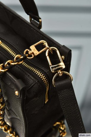 Louis Vuitton Onthego East West