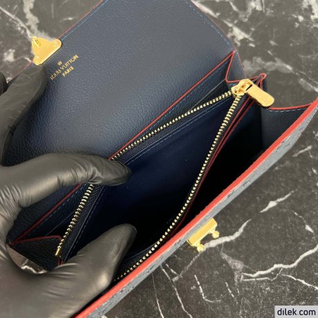 Louis Vuitton Sarah Wallet