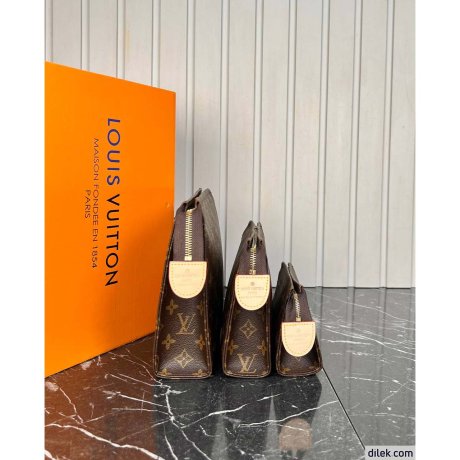 Louis Vuitton Trio Toilet Pouch
