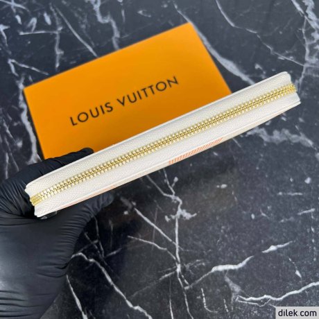 Louis Vuitton Zippy Wallet