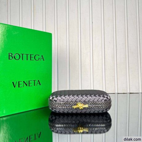 Bottega Veneta Plisse Knot Clutch