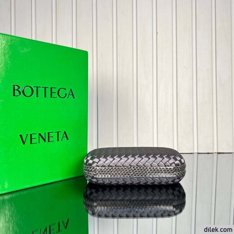 Bottega Veneta Plisse Knot Clutch