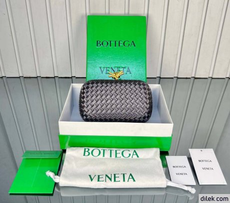 Bottega Veneta Plisse Knot Clutch
