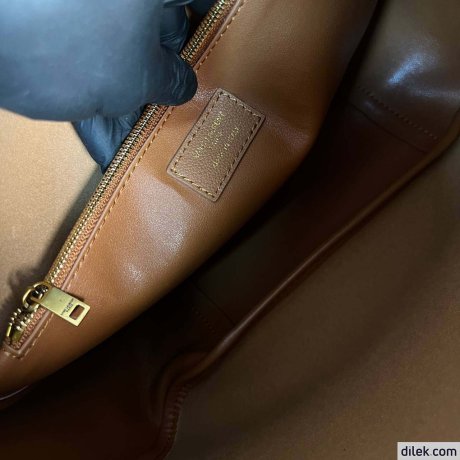 Saint Laurent Le 5 A 7 Bag
