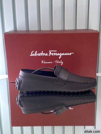 Salvatore Ferragamo Loafer