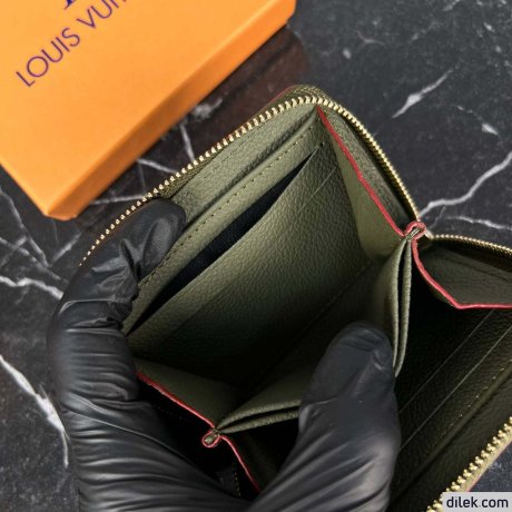 Louis Vuitton Small Zippy Wallet