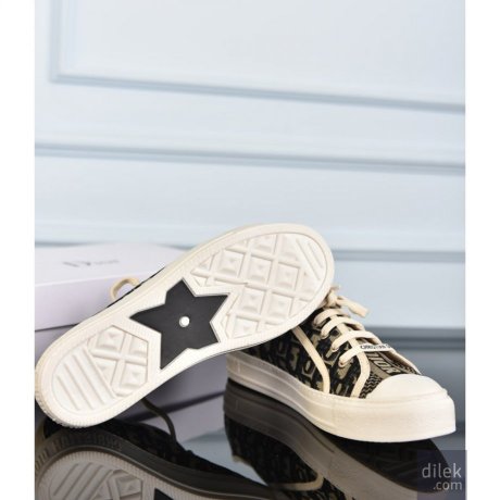Christian Dior Walk'n'Dior Sneaker