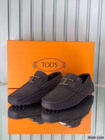 Tod's Timeless Gommino Bubble in Suede