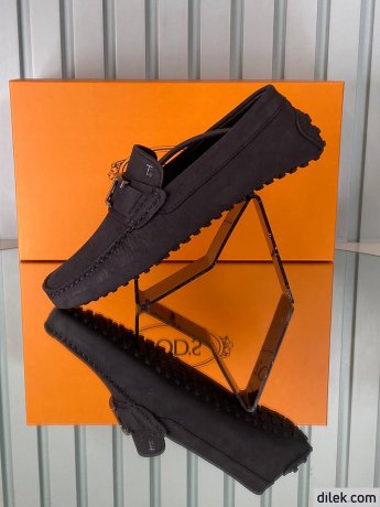 Tod's Timeless Gommino Bubble in Suede