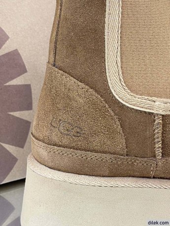 UGG Women Boot