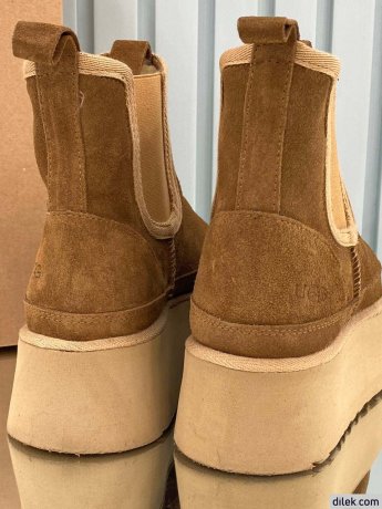 UGG Women Boot