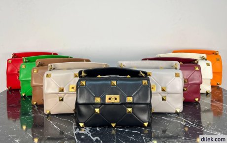 Valentino Garavani Large Roman Stud Shoulder Bag