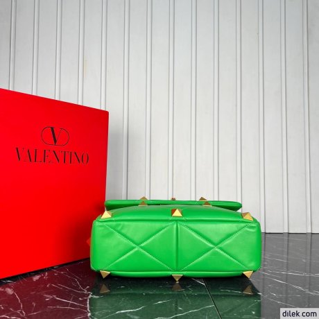 Valentino Garavani Large Roman Stud Shoulder Bag