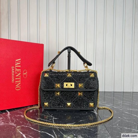 Valentino Garavani Medium Roman Stud Shoulder Bag