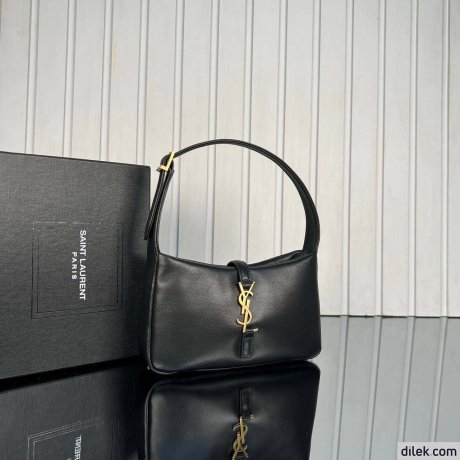Saint Laurent Le 5 A 7 in Smooth Leather
