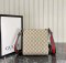Gucci GG Supreme Small Messenger