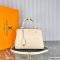 Louis Vuitton Montaigne MM