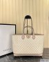 Gucci Ophidia Medium Tote Bag