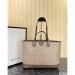 Gucci Ophidia Medium Tote Bag