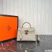 Hermes Kelly 22 Bag