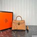 Hermes Kelly 22 Bag
