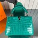 Louis Vuitton Capucines BB