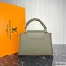 Louis Vuitton Capucines MM