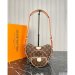 Louis Vuitton Croissant MM