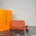 Louis Vuitton Oxford Lockme