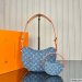 Louis Vuitton Croissant PM